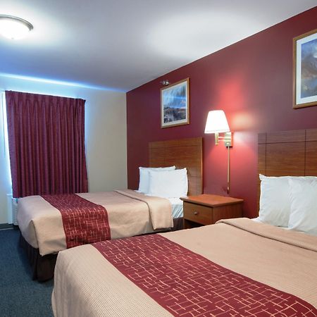 Red Roof Inn & Suites Dickinson Eksteriør billede