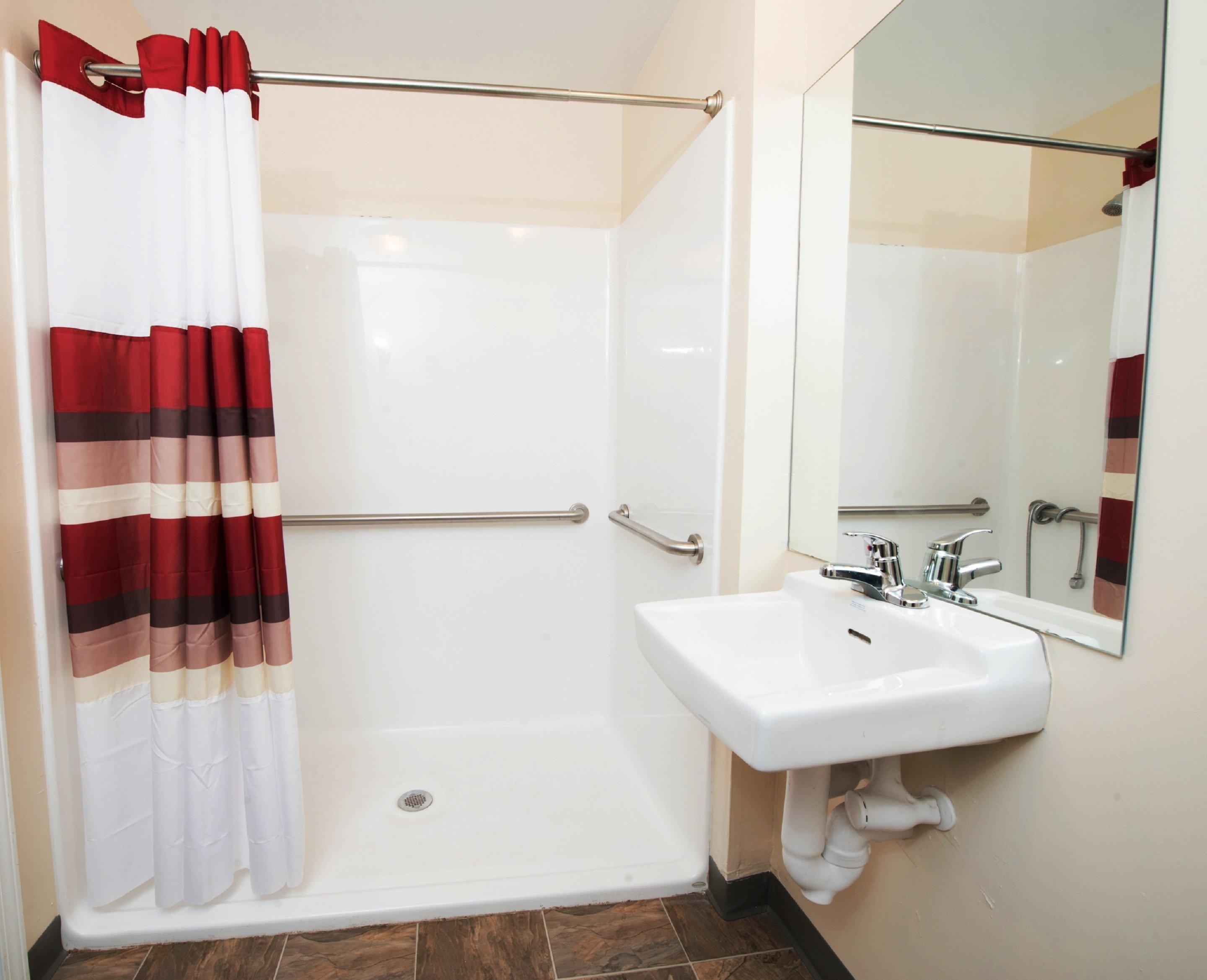Red Roof Inn & Suites Dickinson Eksteriør billede